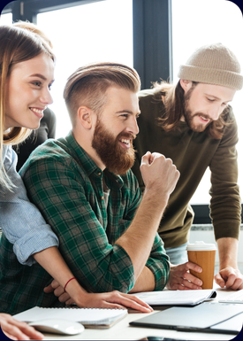 woman and two men exited in front of screen and happy to learn with Crypto Investment Accelerator